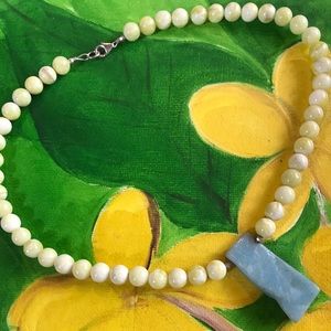 Gorgeous Vintage Necklace